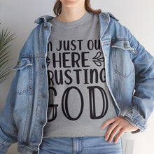 Trusting god Unisex Heavy Cotton Tee