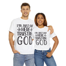 Trusting god Unisex Heavy Cotton Tee