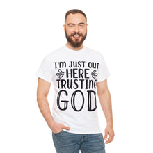 Trusting god Unisex Heavy Cotton Tee