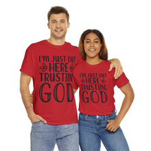 Trusting god Unisex Heavy Cotton Tee