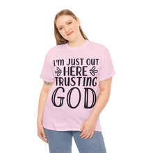 Trusting god Unisex Heavy Cotton Tee