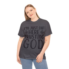 Trusting god Unisex Heavy Cotton Tee