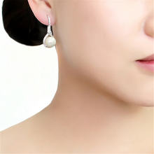 3W1478 - Rhodium Brass Earrings with Synthetic Pearl in White