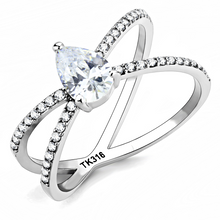 DA135 - Stainless Steel Ring High polished (no plating) Women AAA Grade CZ Clear
