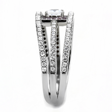DA257 - Stainless Steel Ring High polished (no plating) Women AAA Grade CZ Clear