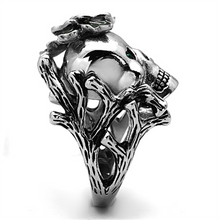 TK1122 - Stainless Steel Ring High polished (no plating) Women Top Grade Crystal Emerald